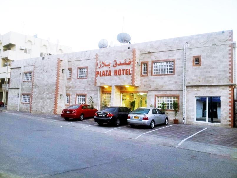 Plaza Hotel *